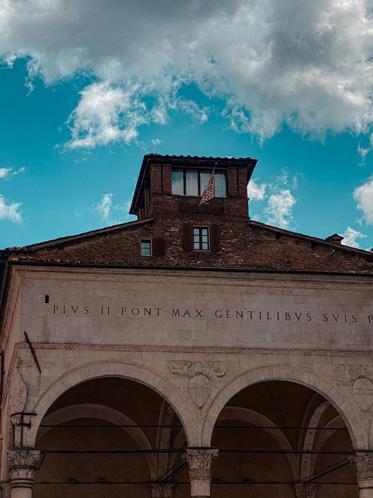 B&B Le Logge Luxury Rooms Siena Exterior photo